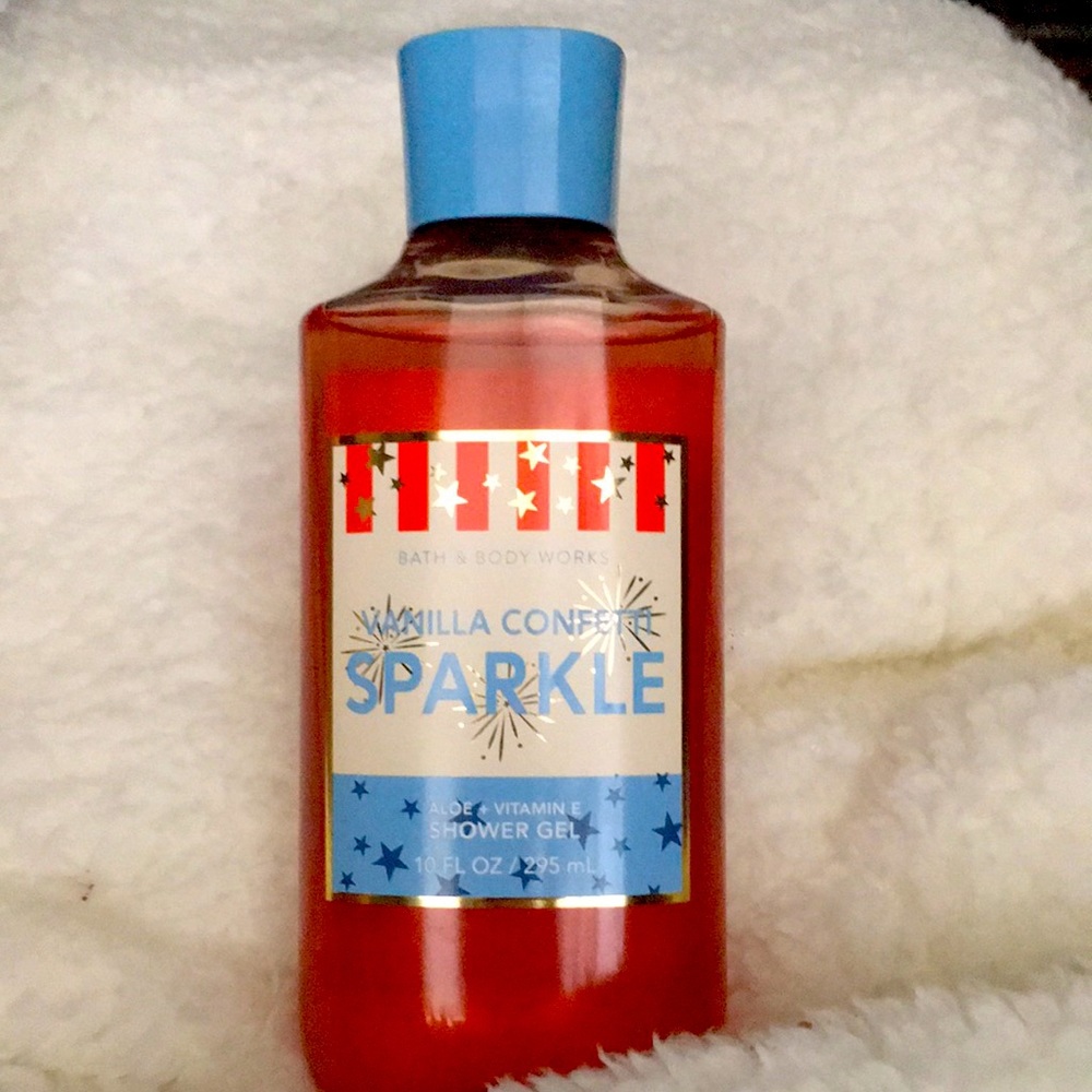 Bath & Body Works Vanilla Confetti Sparkle - Brand New, Discontinued Scent